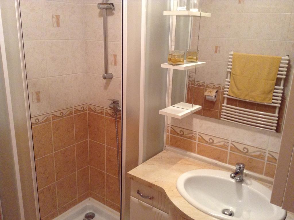 ザラカロシュBabati Apartmanhazアパートメント エクステリア 写真